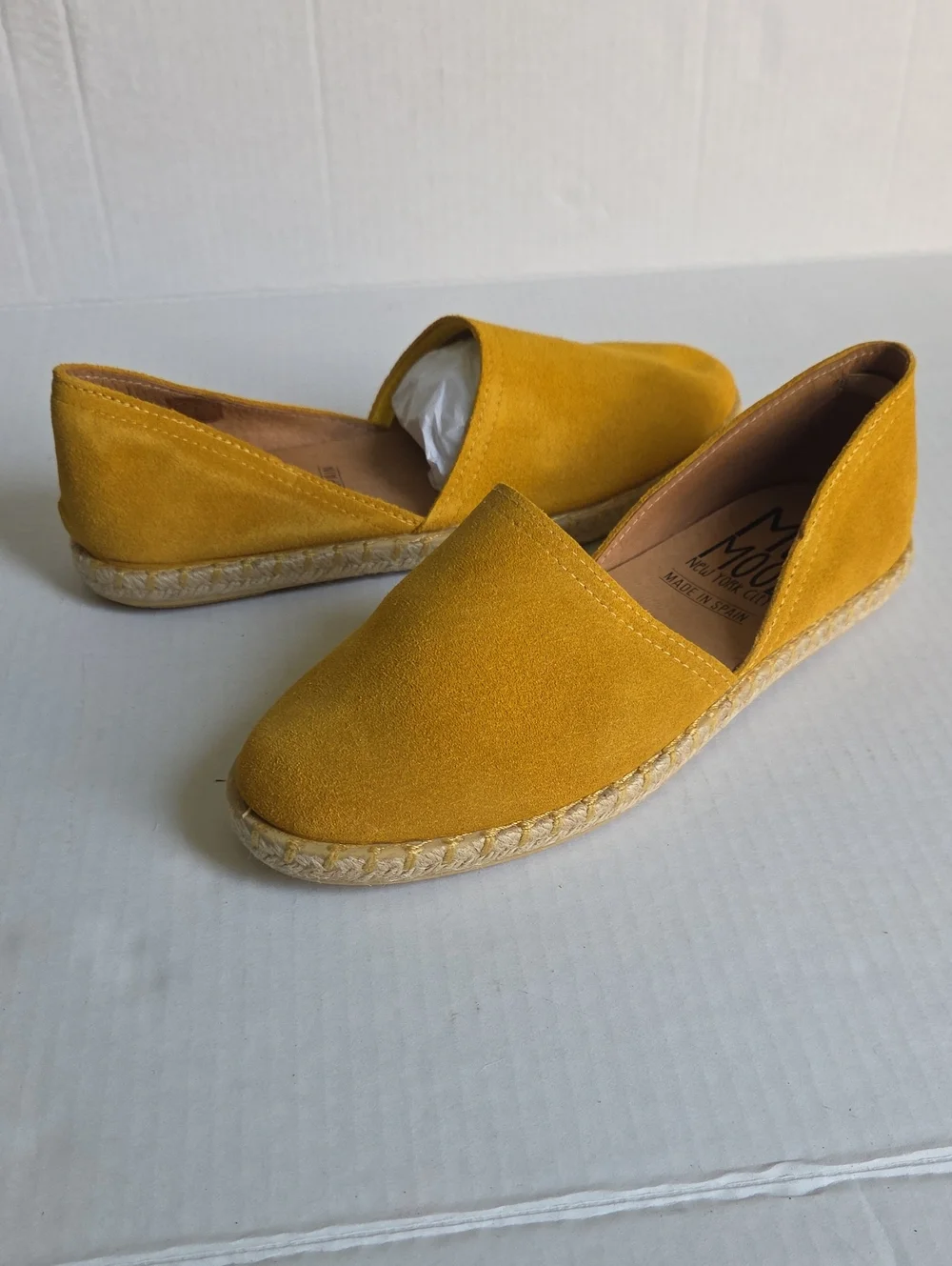 Miz Mooz Celestine Women’s Yellow Suede Espadrille Slip-On Flats Sz